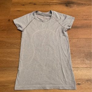 Lululemon swiftly tech size 6